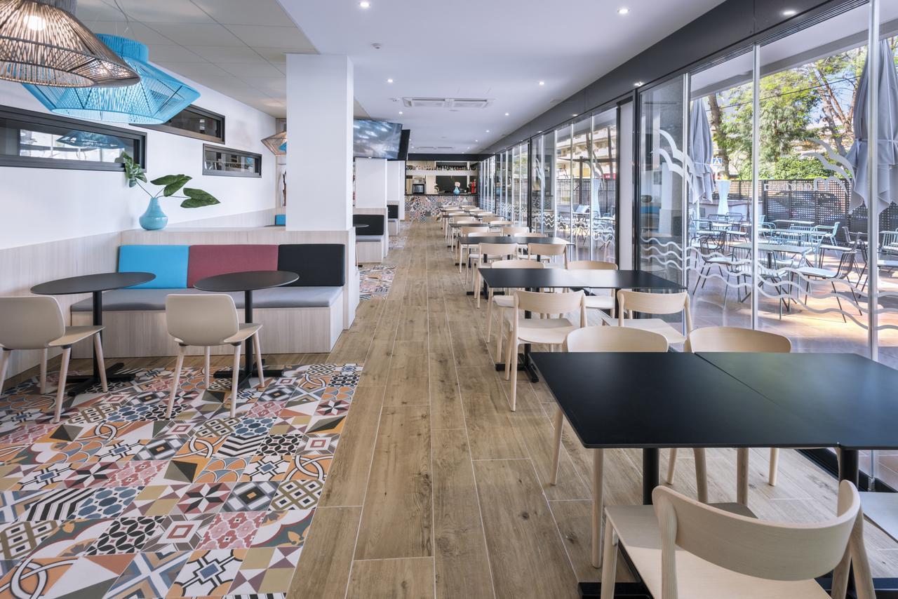 Aparthotel Marinada Salou Exterior photo
